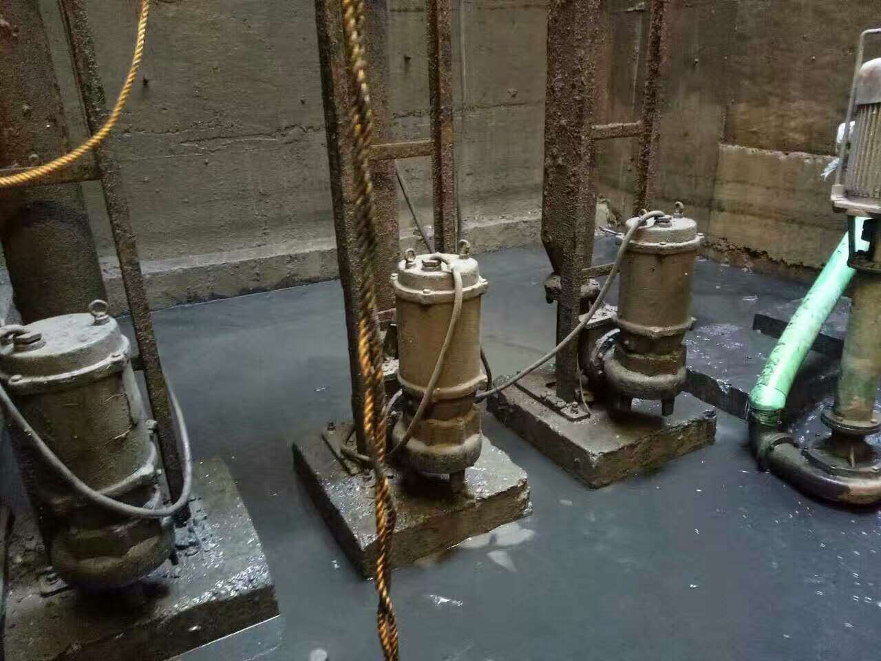 乐都污水池清理